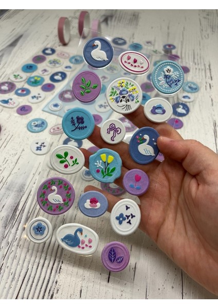 3D Kabartmalı 18 Adet Menekşe Rengi Paket Mühür Desenli Sticker / Etiket / Çıkartma