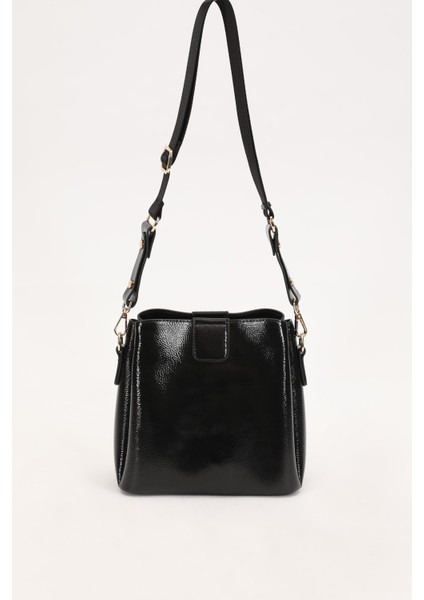 Levidor Siyah Kırışık Rugan Kadın Omuz Çantası 930126 fiyatları