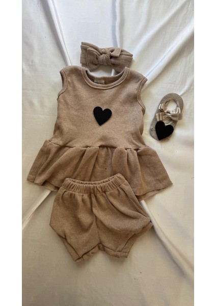 Bej Ribana Kız Bebek-Çocuk Şort Bluz Bandana Babet Çorap Set Hediyelik
