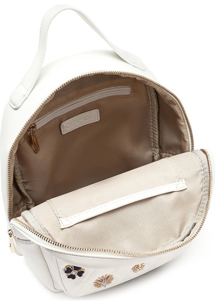 Kadın Beyaz Aksesuarlı Kapitone Sırt Çantası 25ABD2614KP