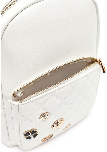 Kadın Beyaz Aksesuarlı Kapitone Sırt Çantası 25ABD2614KP