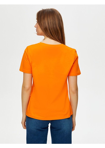 Pamuk Yuvarlak Yaka T-Shirt S25TSH008 modelleri