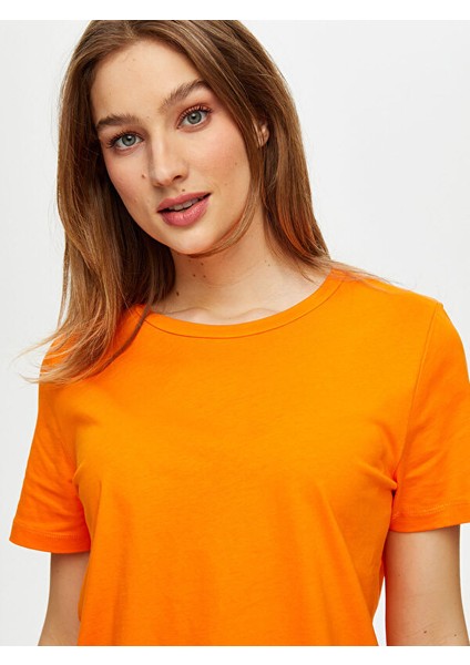 Pamuk Yuvarlak Yaka T-Shirt S25TSH008 fırsatları