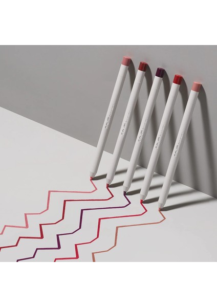 At The Borderline - Dudak Kalemi 808S - Bright Blue Red (0,50G) indirimleri