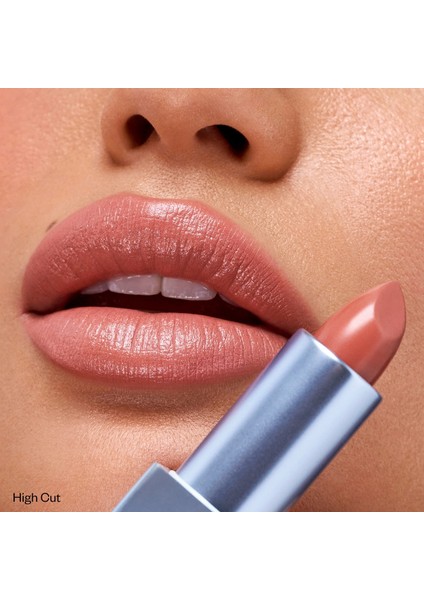 Weightless Lip Color - Besleyici Saten Bitişli Ruj Turned On (4 G)