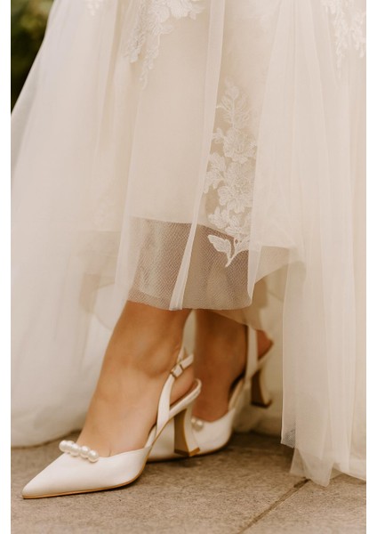 Pear Inci Detaylı 9 cm Topuklu Saten Kadın Ayakkabı