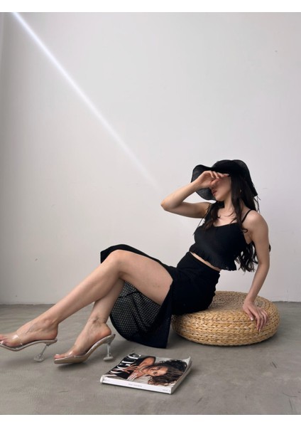 Fırfır Detaylı Crop Bluz ve Etek Triko Ikili Takım modelleri