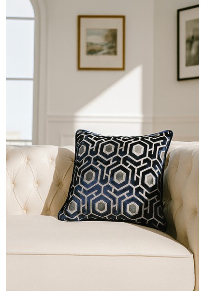 Desenli Kadife Kırlent Kılıfı Lacivert Bej 45X45