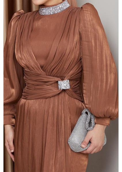 Fiyonk ve Yakası Taş Bezeli Yoryo Ipek Tesettür Abiye Elbise Taba 1236 indirimleri