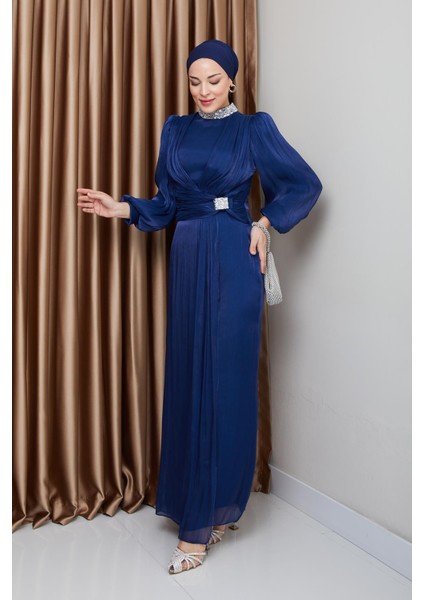 Fiyonk ve Yakası Taş Bezeli Yoryo Ipek Tesettür Abiye Elbise K. Indigo 1236 indirimleri