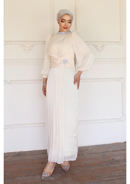 Fiyonk ve Yakası Taş Bezeli Yoryo Ipek Tesettür Abiye Elbise Fil Dişi 1236 fiyatları