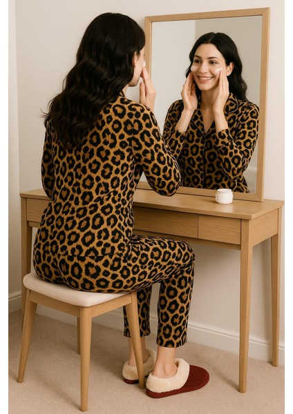 Kadın 6443 Süet Düğmeli Uzun Kol Pijama Takımı Leopar modelleri