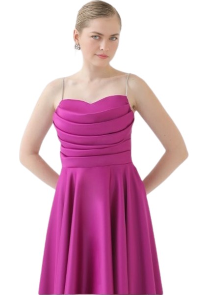 Zincir Askılı Kalp Yaka Midi Boy Abiye Elbise fiyatları