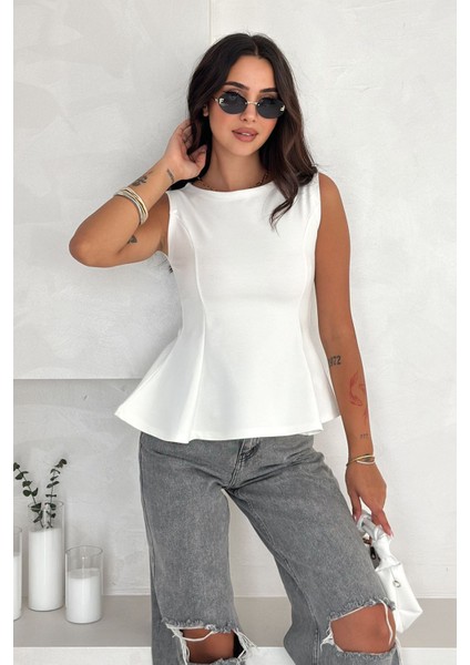 Kadın Peplum Bluz – Vücuda Oturan & Zarif Kesim
