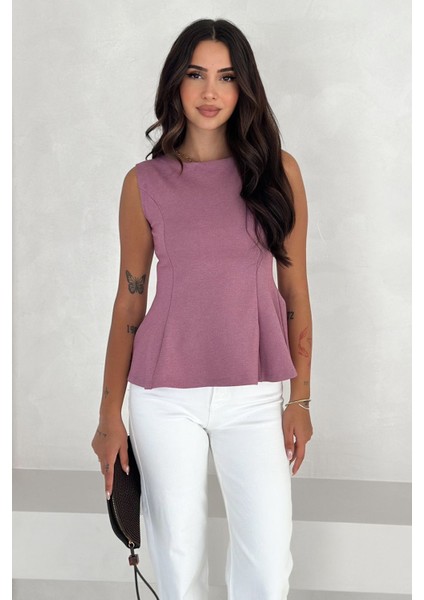 Kadın Peplum Bluz – Vücuda Oturan & Zarif Kesim