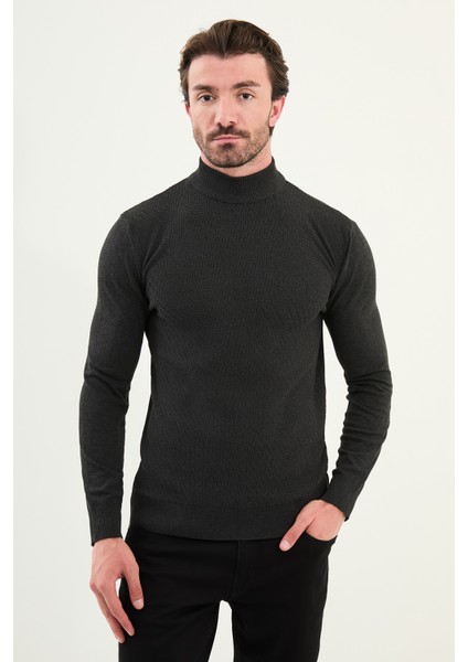 Desenli Slim Fit Yarım Balıkçı Yaka Erkek Triko Kazak