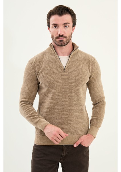 Desenli Slim Fit Fermuarlı Yarım Balıkçı Yaka Şönil Kumaş Erkek Triko Kazak