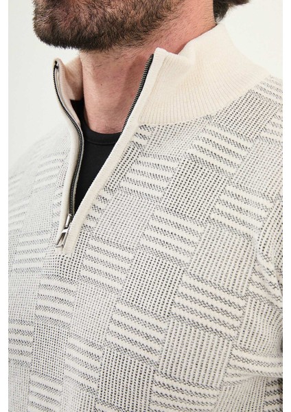 Desenli Slim Fit Fermuarlı Yarım Balıkçı Yaka Şönil Kumaş Erkek Triko Kazak fiyatları