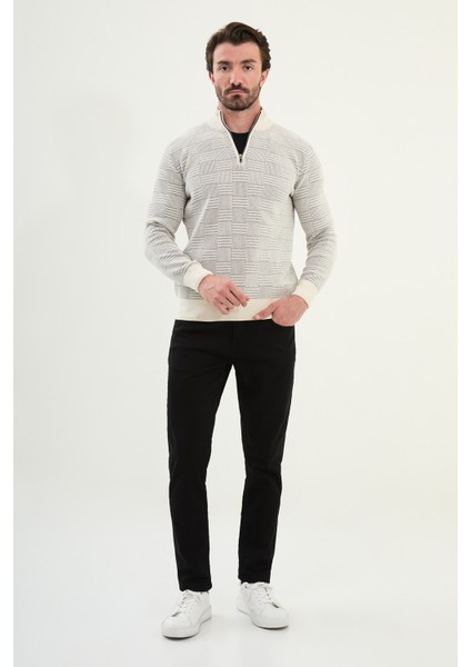 Desenli Slim Fit Fermuarlı Yarım Balıkçı Yaka Şönil Kumaş Erkek Triko Kazak modelleri