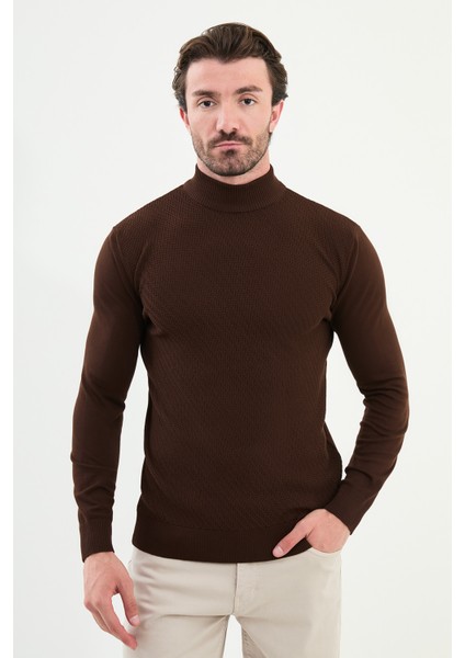 Desenli Slim Fit Yarım Balıkçı Yaka Erkek Triko Kazak