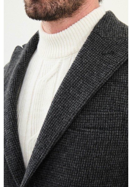 Desenli Slim Fit Geniş Yaka Kaşe Erkek Kaban fiyatları