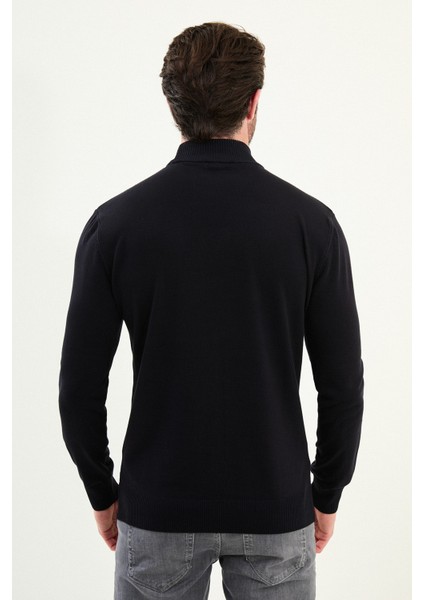 Çizgili Slim Fit Yarım Balıkçı Yaka Erkek Triko Kazak modelleri