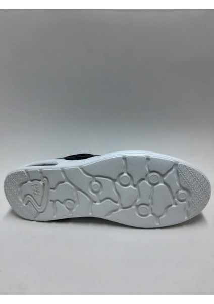 Hakiki Deri Bağcıklı Siyah Renk Casual Model Beyaz Tabanlı Erkek Ayakkabı C-95122971HDYT fırsatları