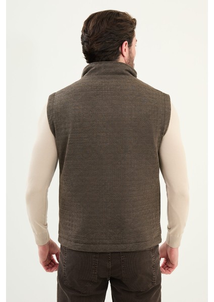 Kırçıllı Slim Fit Dik Yaka Erkek Yelek fırsatları