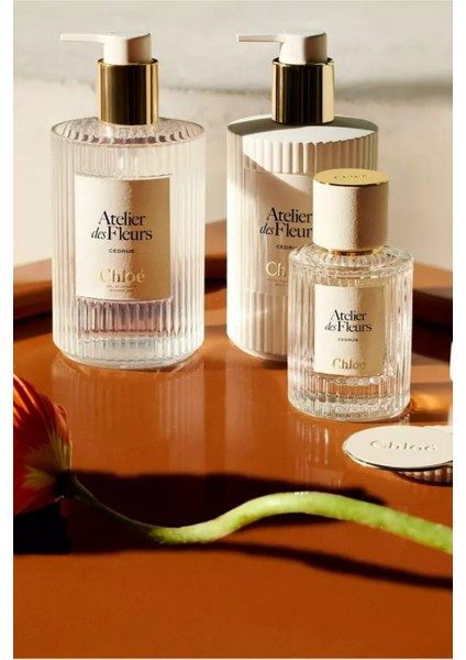 Atelier Des Fleurs Hysope Parfümlü Vücut Losyonu 300ML, Nemlendirici ve Çiçeksi Koku fiyatları