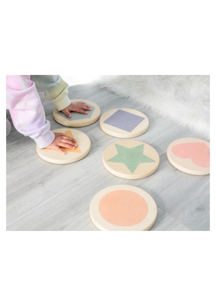 Ahşap Basamak Taşları: Renk/şekil Tanıma, Denge Alıştırması, Ince/kaba Motor Becerilerini Geliştirme