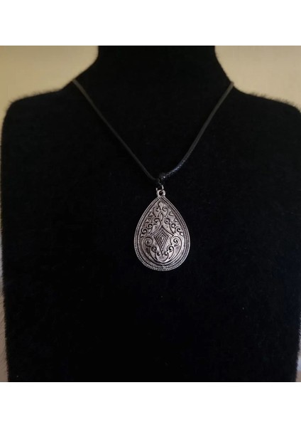 Vintage Drop Antik Madalyon Ip Kolye Y2K