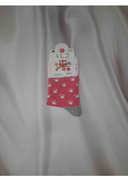Kız Çocuk 4'lü %80 Pamuk Cotton %15 Polyamide %5 Elastan Rahat Kullanışlı Soket Çorap modelleri