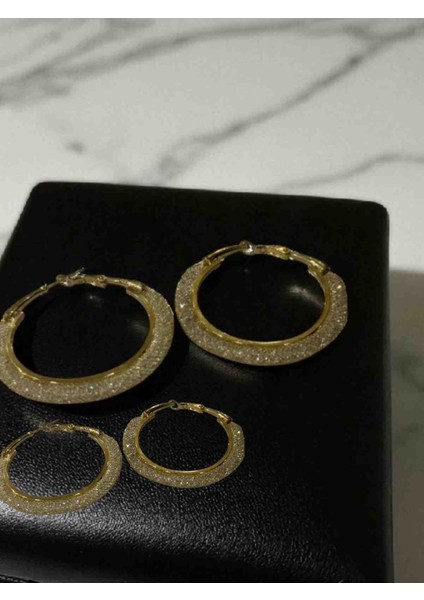 Çelik Küpe Zirkon Taşlı Altın Rengi Halka Küpe, Parlak ve Modern Tasarım Trend Şık Gösterişli Takı fırsatları