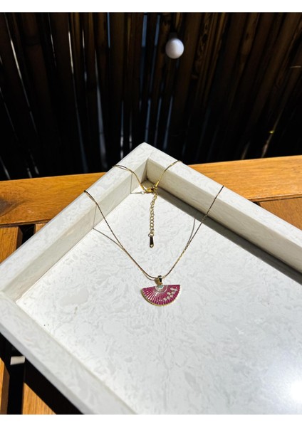 Pembe Yelpaze Çelik Kolye