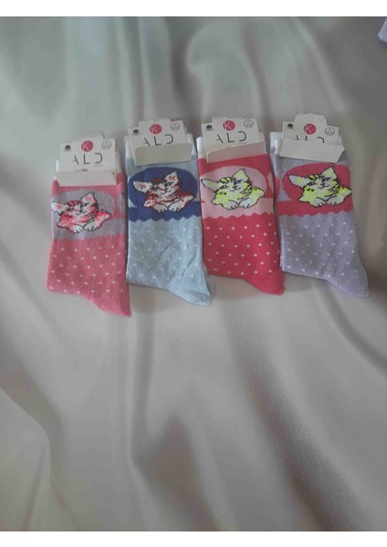 Kız Çocuk %80 Pamuk Cotton %15 Polyamide %5 Elastan Dikişsiz 4'lü Soket Çorap