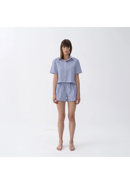 Lyla Kadın Dokuma Şort Lacivert indirimleri