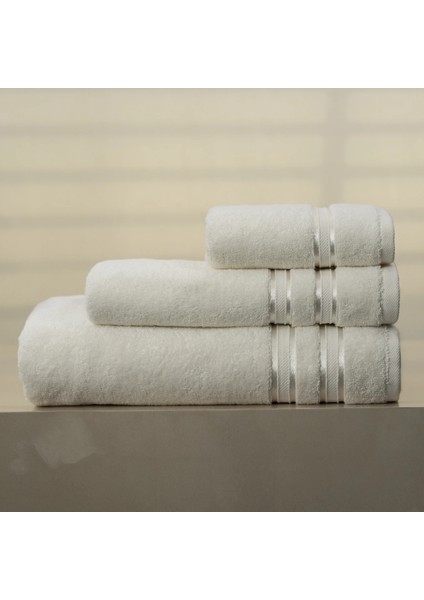 Olite Penye Pamuk Banyo Havlusu Ekru 90X150 cm fırsatları