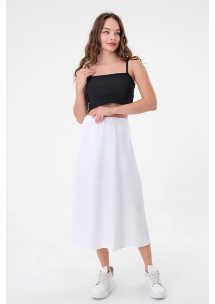 Kadın Beyaz Saten Etek Uzun Model Şık Tasarım Günlük Kullanım İçin