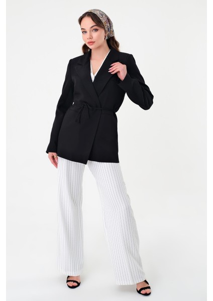 Kadın Siyah Bel Bağlamalı Blazer Ceket