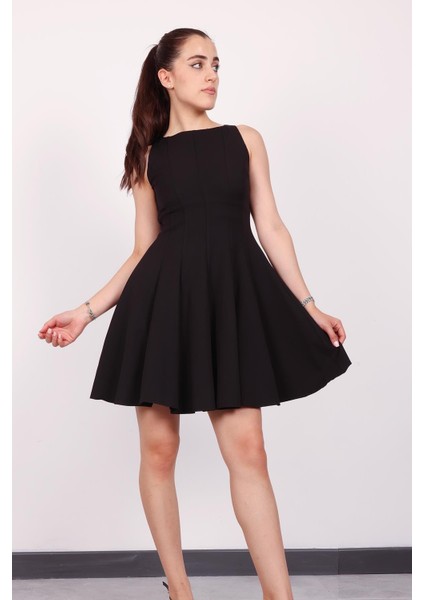 Kadın Siyah Kolsuz Mini Elbise modelleri