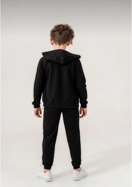 Çocuk Erkek Eşofman Takımı Siyah, Rahat ve Şık Spor Giyim Seti indirimleri