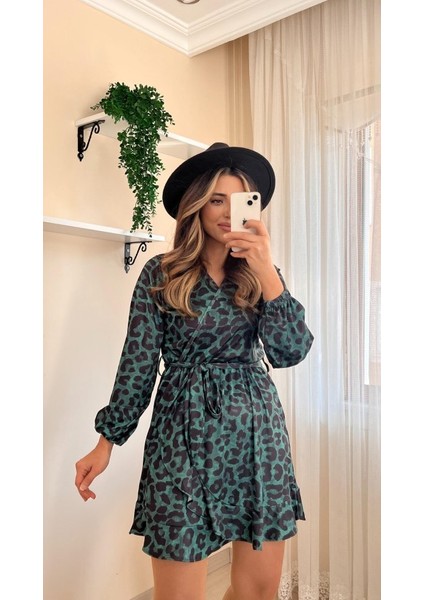 Kadın Uzun Kollu Kruvaze Yaka Belden Kuşaklı Leopar Desenli Dalgıç Elbise modelleri