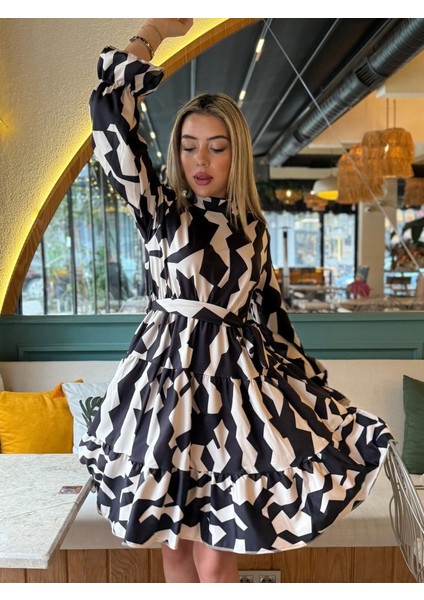 Kadın Uzun Kollu Yarı Balıkçı Yaka Geometrik Desen Kısa Şardonlu Dalgıç Elbise