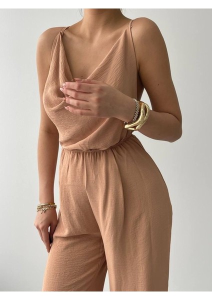 Darcy Sırt Dekolteli Tulum indirimleri