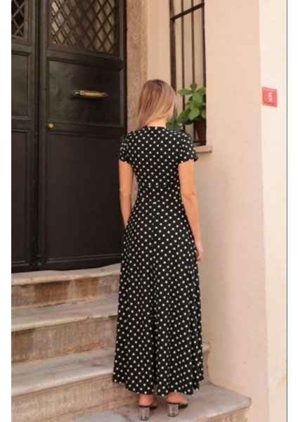 Kadın Kısa Kollu Bisiklet Yaka Puantiyeli Maksi Örme Krep Elbise