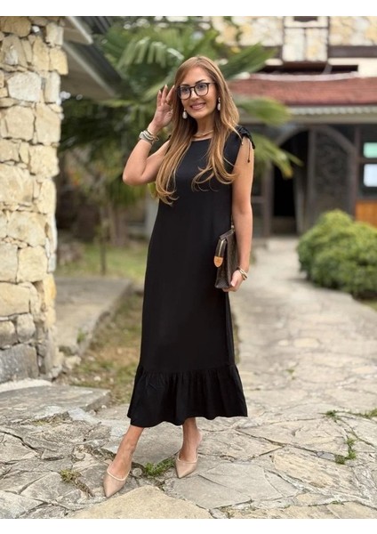 Kadın Omuzlardan Büzgülü Kayık Yaka Fırfırlı Janjan Krep Elbise