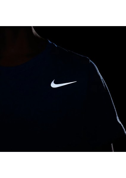 Miler Erkek Çocuk Dri-Fit Mavi Spor T-Shirt - Antrenman , Koşu , Futbol ve Günlük Kullanım DD3055 fırsatları