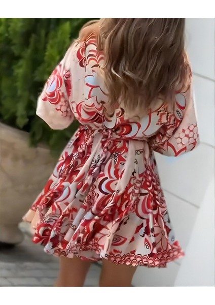 Kadın Kısa Balon Kollu Yuvarlak Yakalı Pileli Desenli Mini Elbise