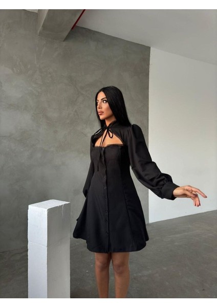 Kadın Uzun Kollu Balıkçı Yaka Göğüs Detay Diz Üstü Elbise