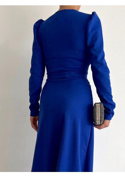 Krep Kumaş Midi Boy Kuşaklı Uzunkol Elbise